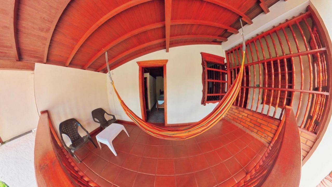 La Casa De Las Flores Hostal Jardín Buitenkant foto