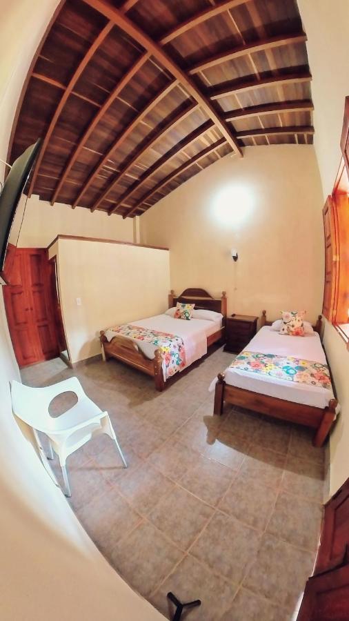 La Casa De Las Flores Hostal Jardín Buitenkant foto