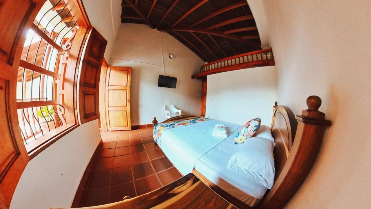 La Casa De Las Flores Hostal Jardín Buitenkant foto