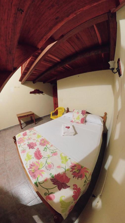 La Casa De Las Flores Hostal Jardín Buitenkant foto