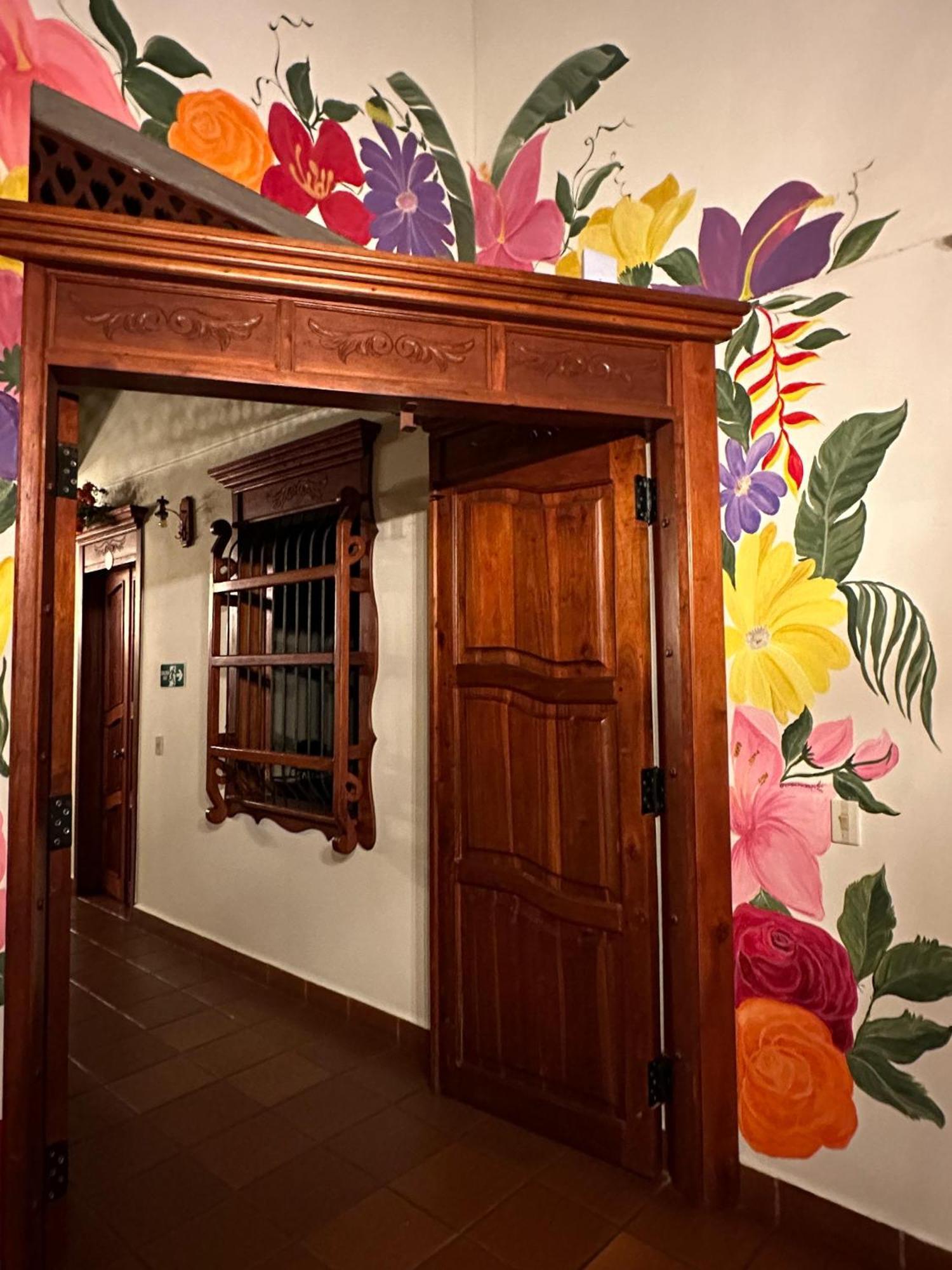 La Casa De Las Flores Hostal Jardín Buitenkant foto